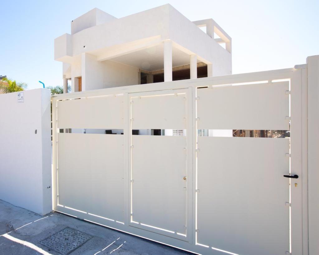 White House Monolocale Apartment Avola Exterior foto